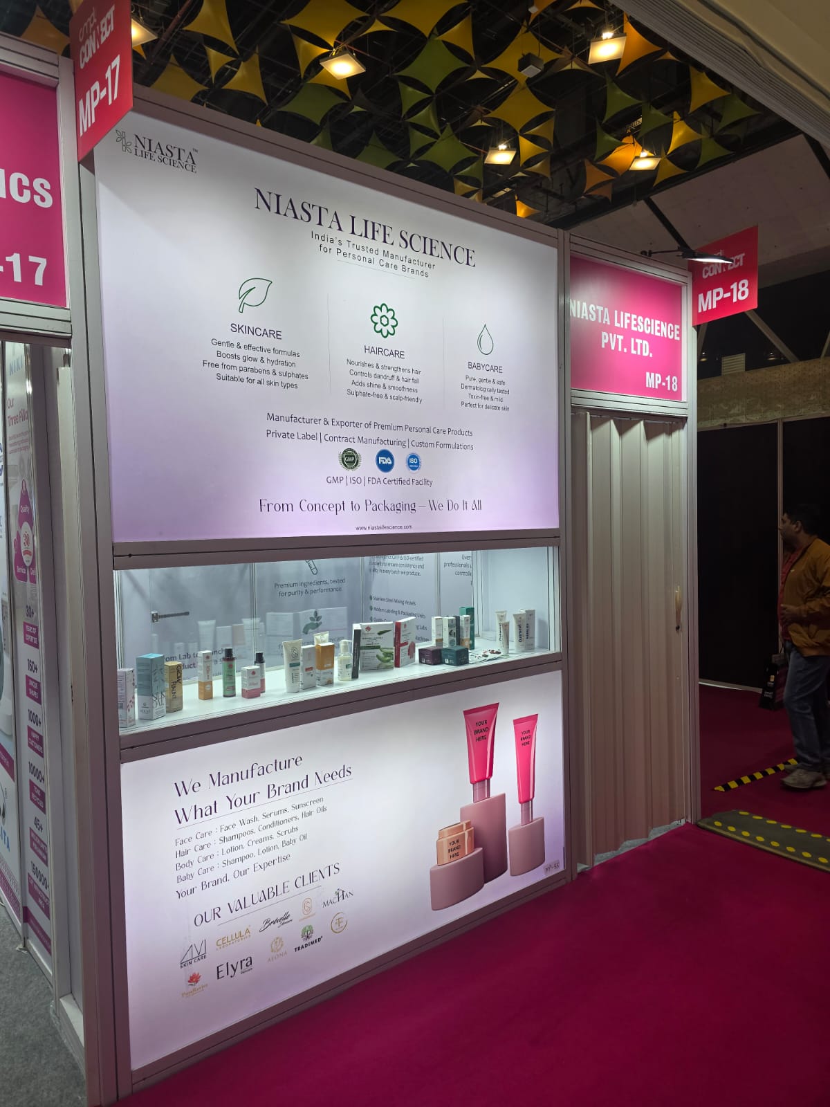 Product Packaging, Bottles & Custom Cosmetic Finishes